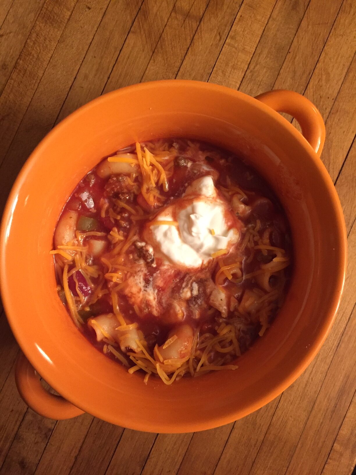 Chili Recipe ~ An easy, hearty chili goulash soup! - lakegirlquilts