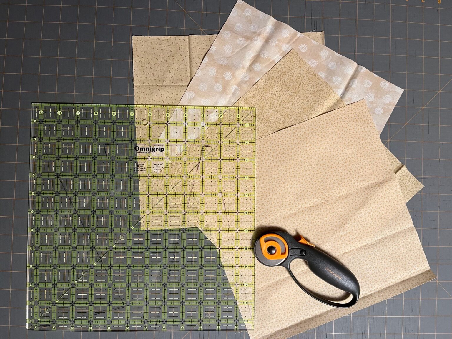 Balsam Gnomes Christmas Tree Skirt Pattern lakegirlquilts