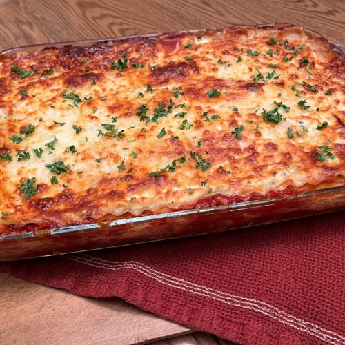 World S Best Lasagna Recipe Lakegirlquilts   Side View Of Baked Pan Of Worlds Best Lasagna 500x500 